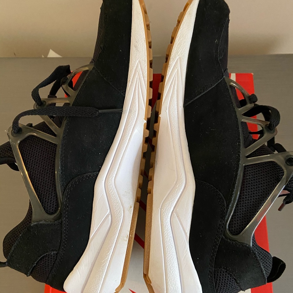 Nike sneakers - Picture 6 of 7